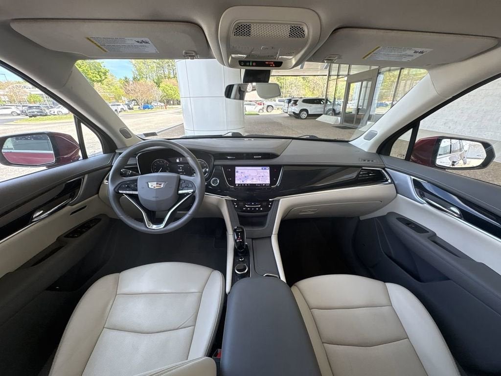 2025 Cadillac XT6 Premium Luxury