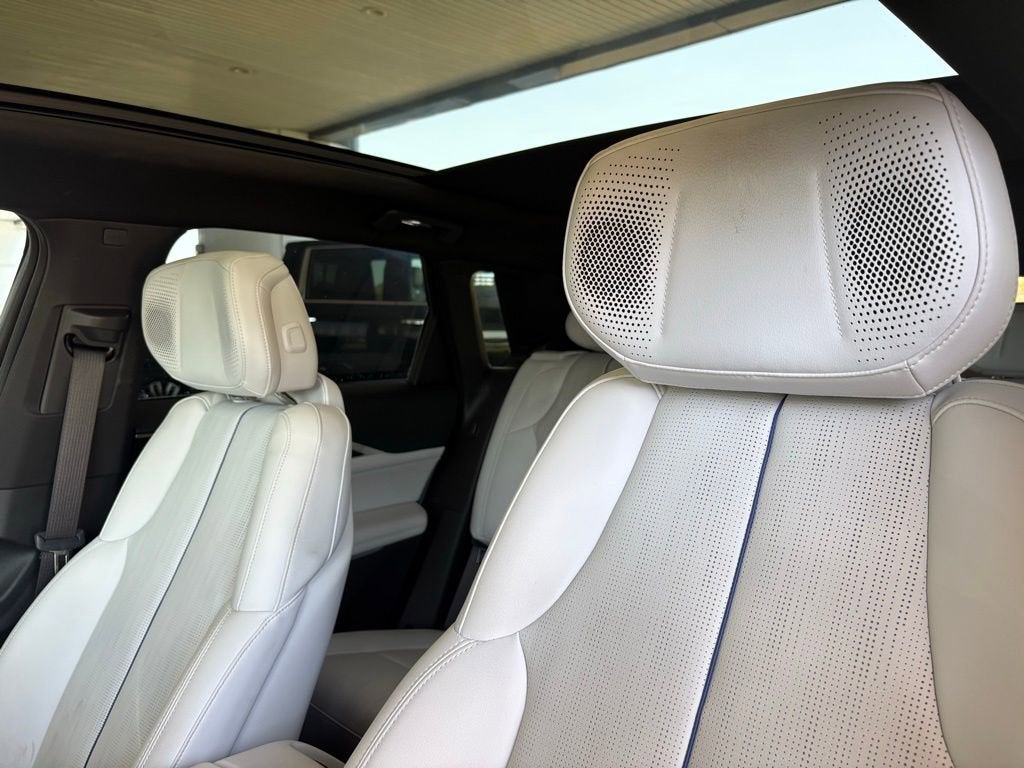 2023 Cadillac LYRIQ Luxury