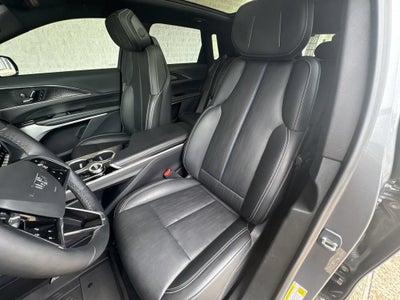 2023 Cadillac LYRIQ Luxury