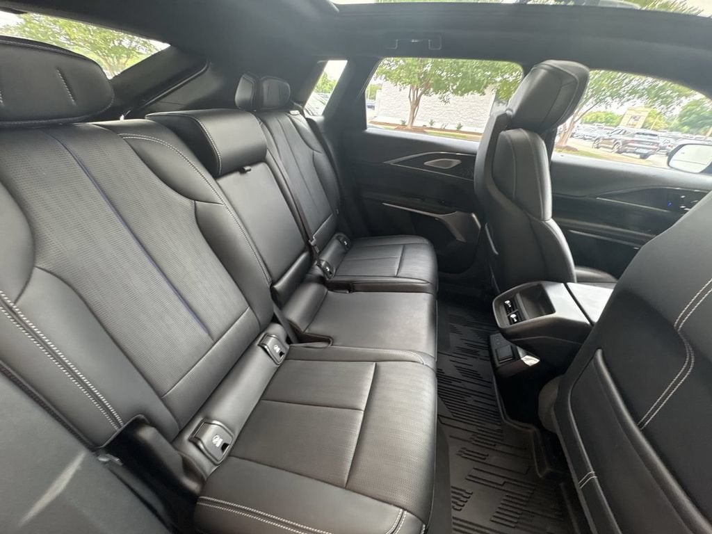 2023 Cadillac LYRIQ Luxury