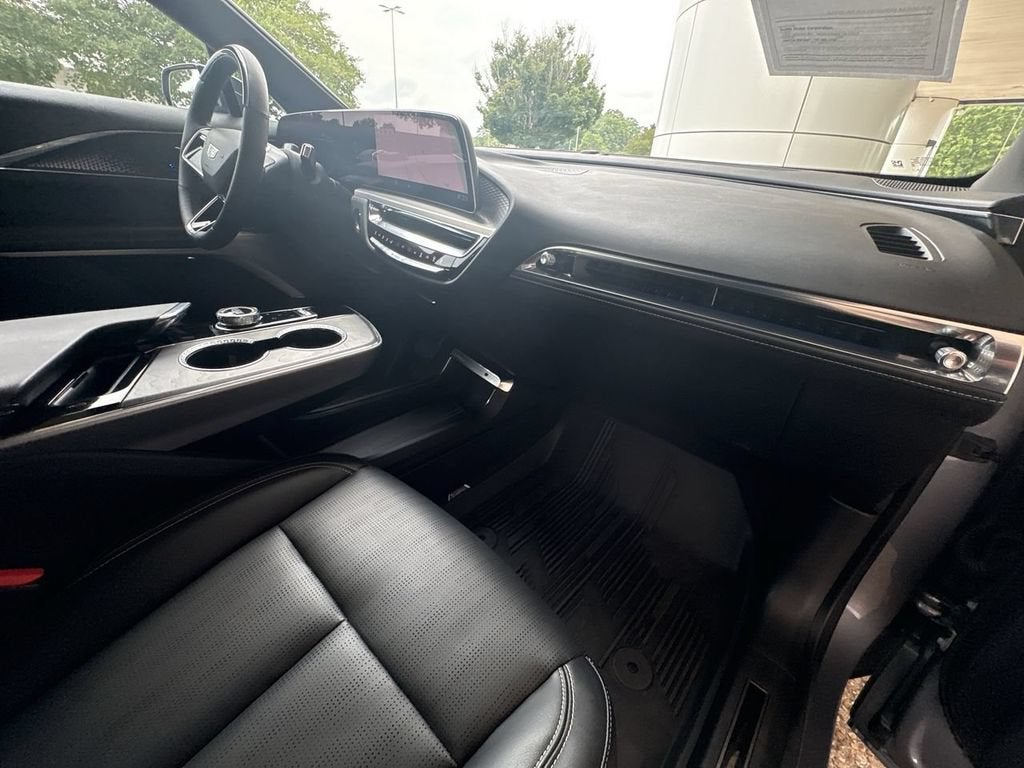 2023 Cadillac LYRIQ Luxury