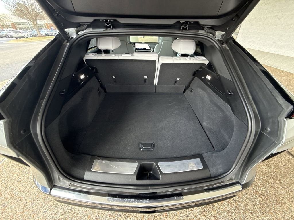 2025 Cadillac LYRIQ Luxury 1