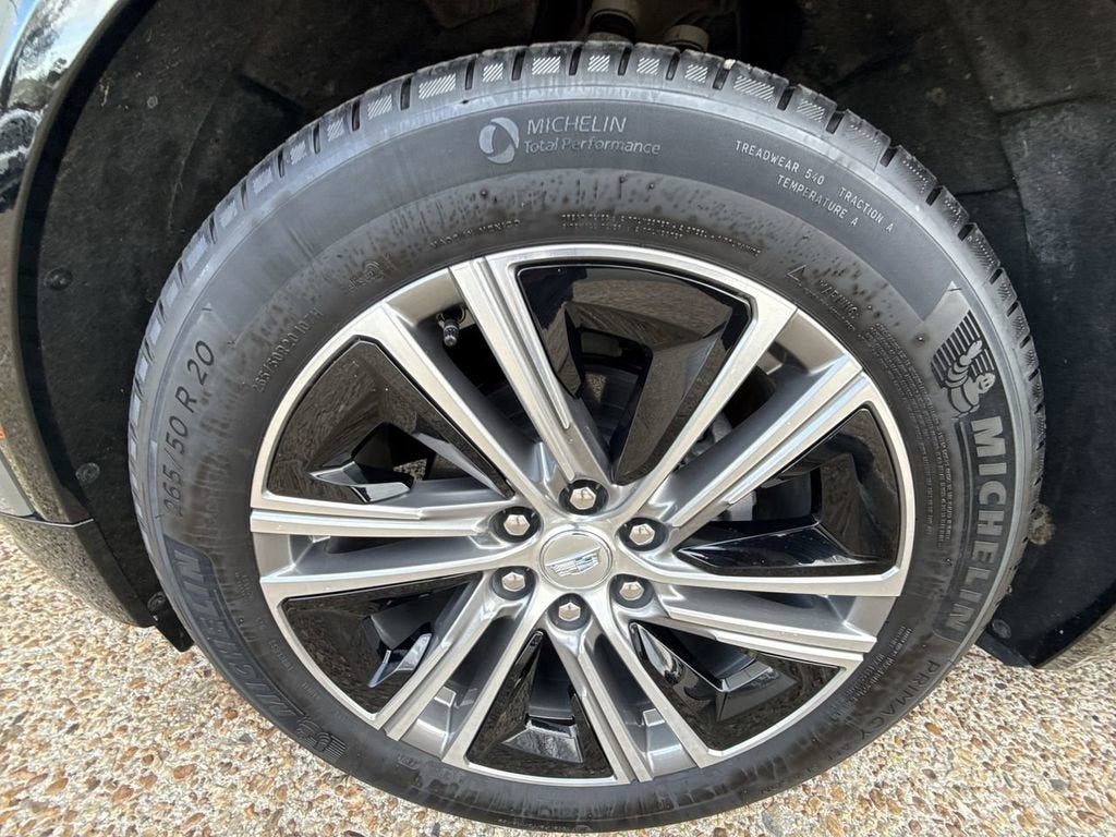 2025 Cadillac LYRIQ Luxury 1