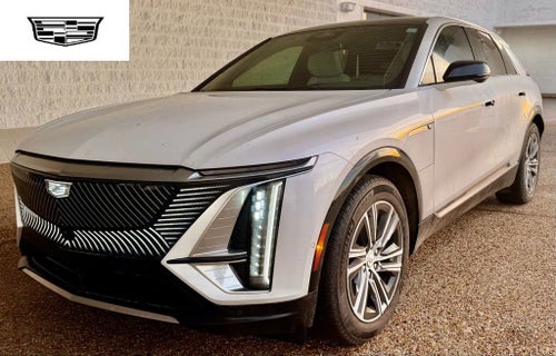 2024 Cadillac LYRIQ Luxury 1