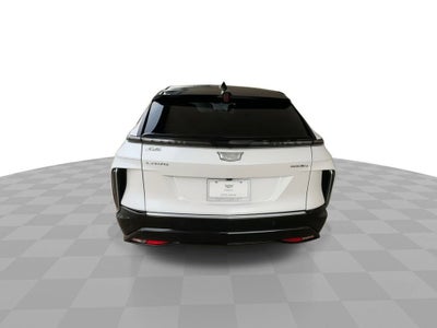 2025 Cadillac LYRIQ Luxury 2