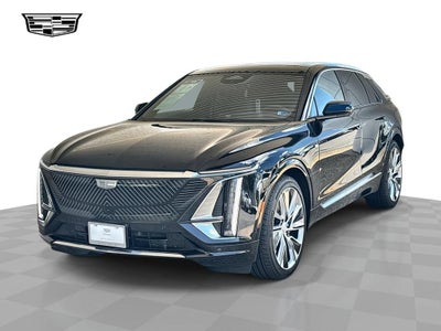 2025 Cadillac LYRIQ Luxury 3