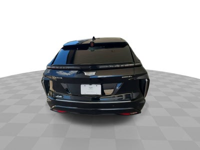 2025 Cadillac LYRIQ Luxury 3