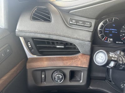 2018 Cadillac Escalade ESV Premium Luxury