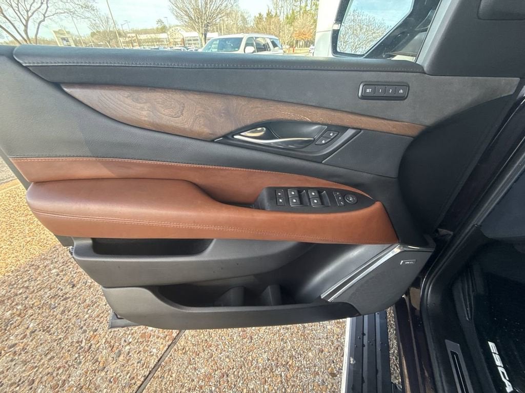 2018 Cadillac Escalade ESV Premium Luxury