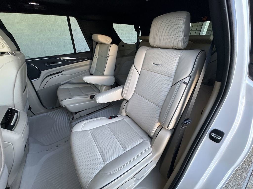 2022 Cadillac Escalade Premium Luxury