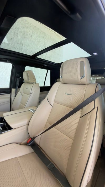 2024 Cadillac Escalade Premium Luxury