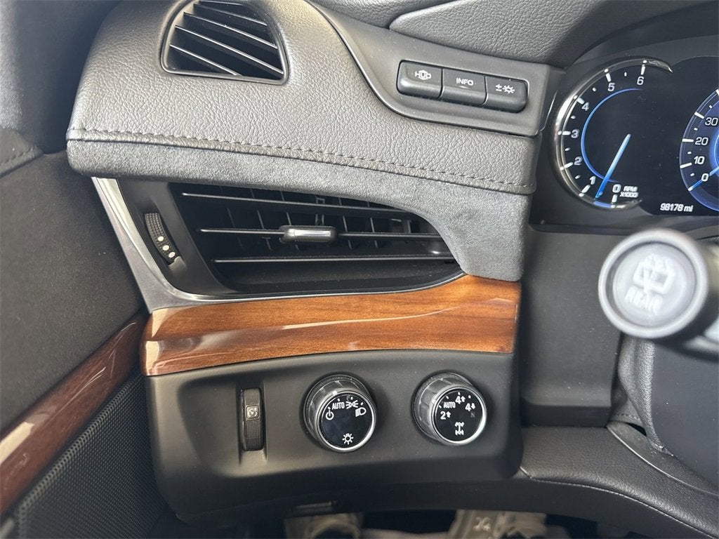 2016 Cadillac Escalade Premium Collection