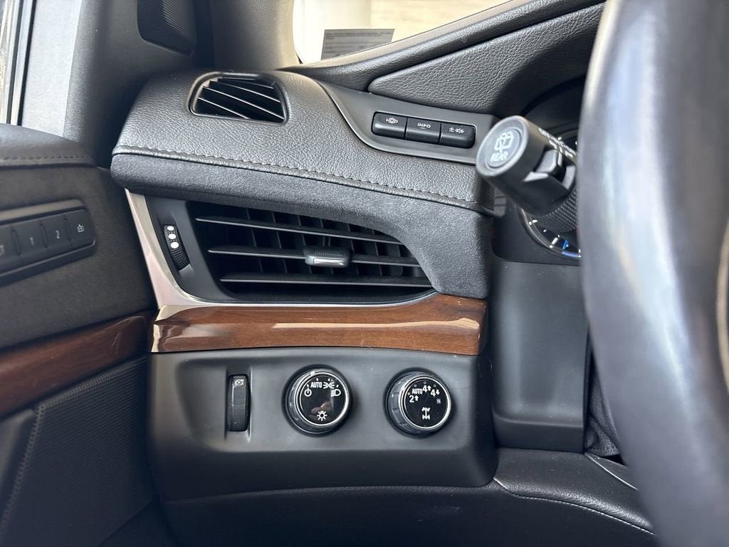 2020 Cadillac Escalade ESV Luxury