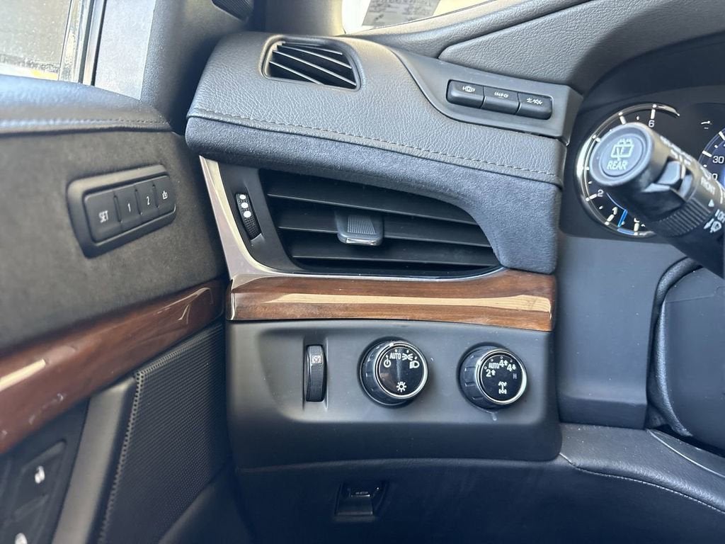 2020 Cadillac Escalade ESV Premium Luxury