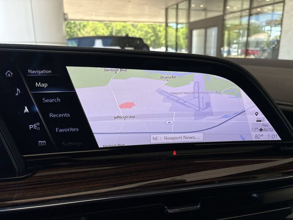 2022 Cadillac Escalade ESV Premium Luxury