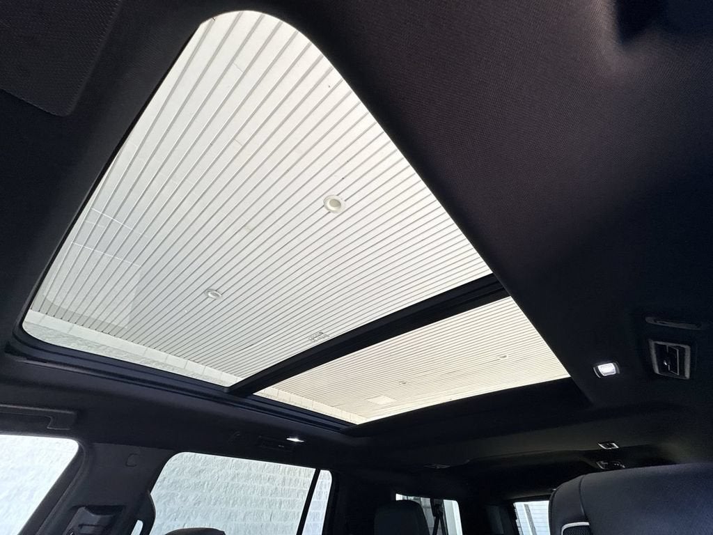 2022 Cadillac Escalade ESV Premium Luxury