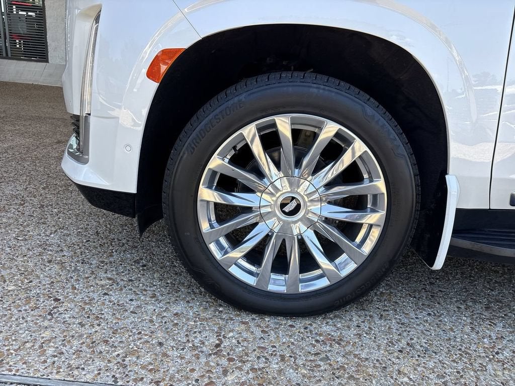 2022 Cadillac Escalade ESV Premium Luxury