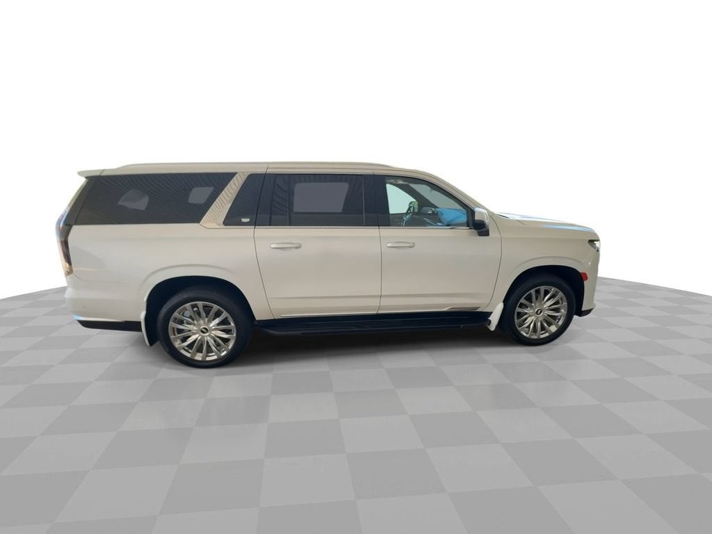 2022 Cadillac Escalade ESV Premium Luxury