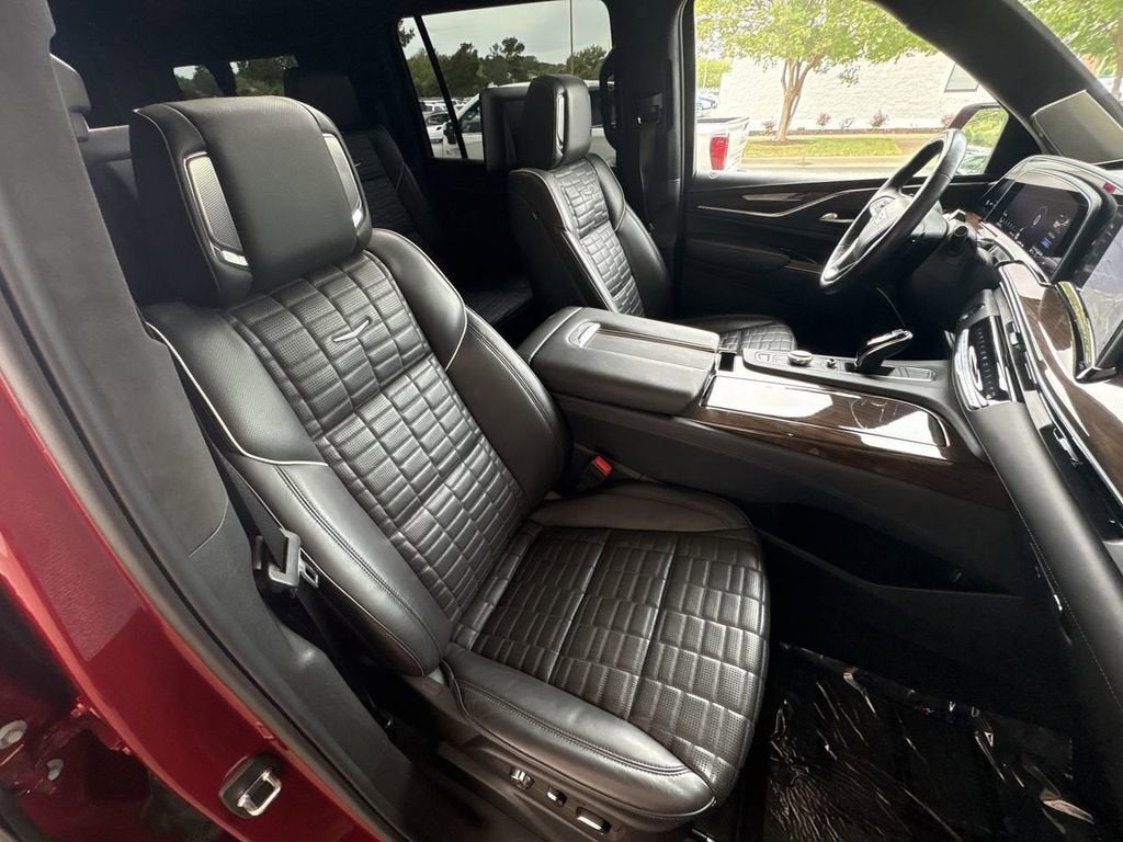 2024 Cadillac Escalade ESV Premium Luxury Platinum
