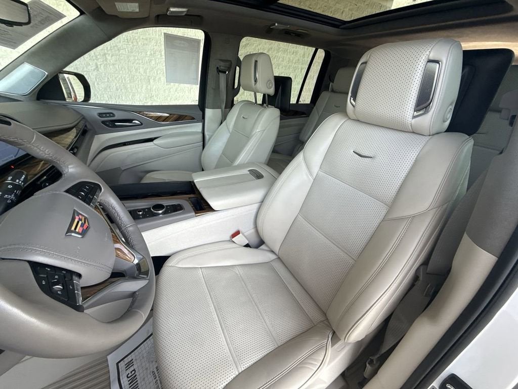 2023 Cadillac Escalade ESV Sport Platinum