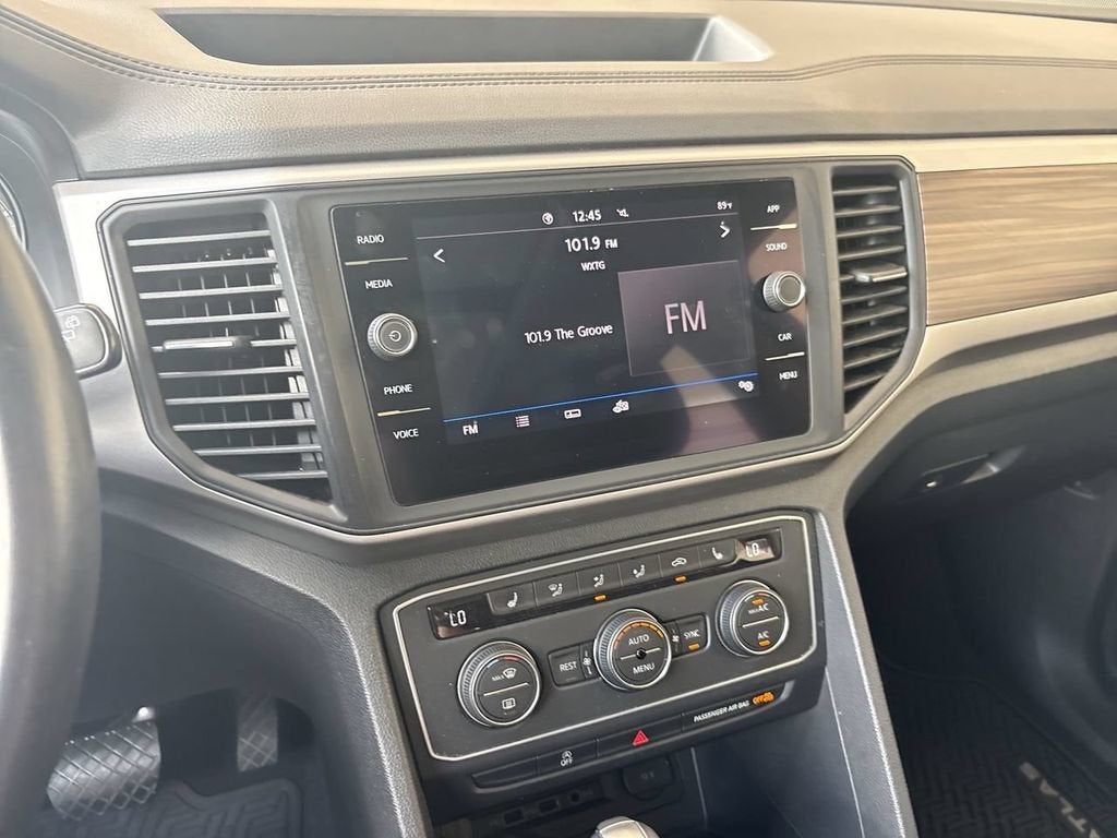 2021 Volkswagen Atlas 3.6L V6 SE w/Technology