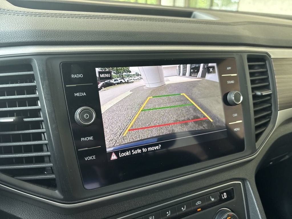 2021 Volkswagen Atlas 3.6L V6 SE w/Technology