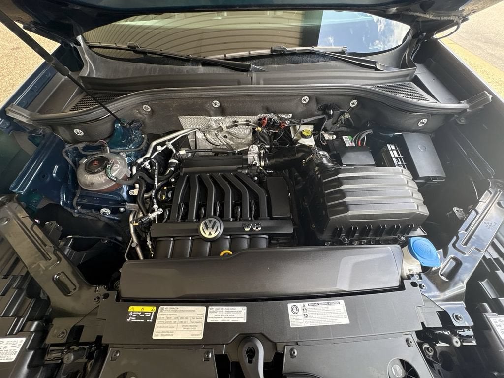 2021 Volkswagen Atlas 3.6L V6 SE w/Technology
