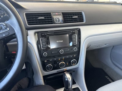 2012 Volkswagen Passat 2.5L SE