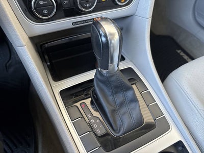 2012 Volkswagen Passat 2.5L SE