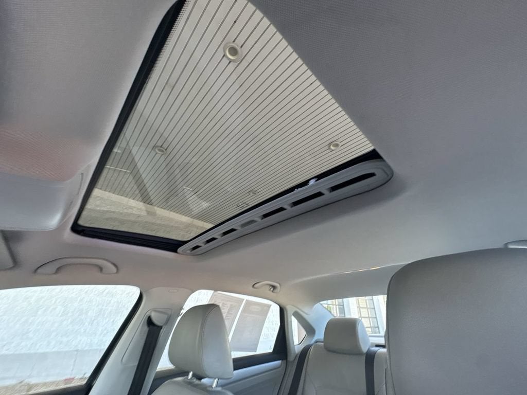 2012 Volkswagen Passat 2.5L SE