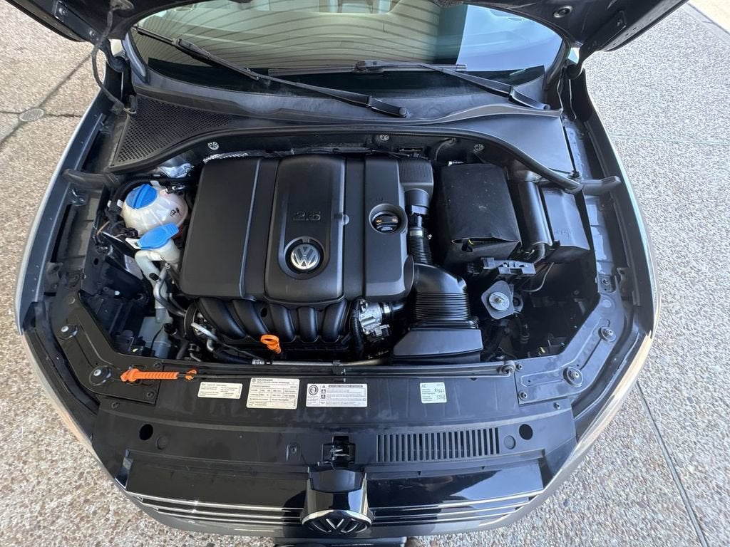 2012 Volkswagen Passat 2.5L SE