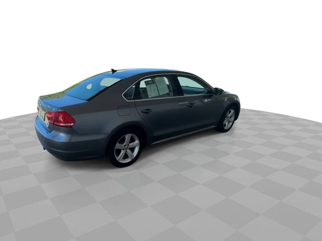 2012 Volkswagen Passat 2.5L SE