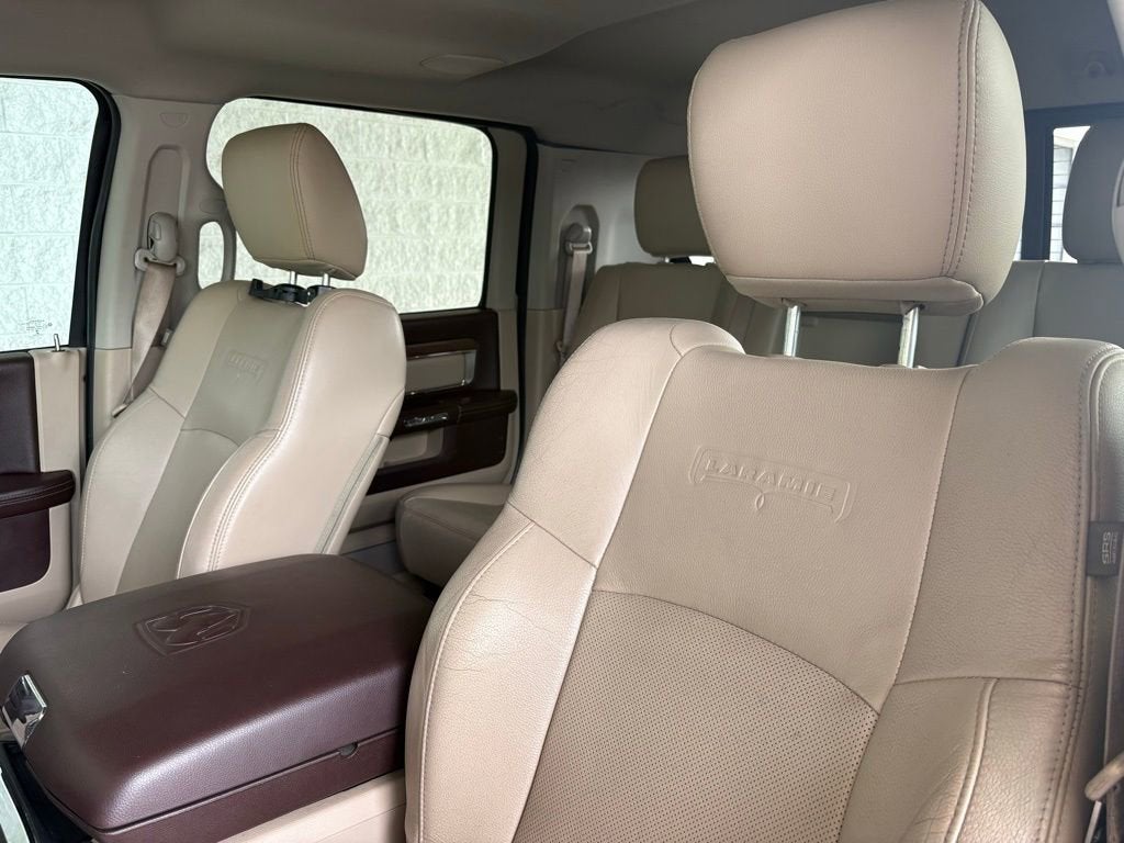 2016 RAM 3500 Laramie