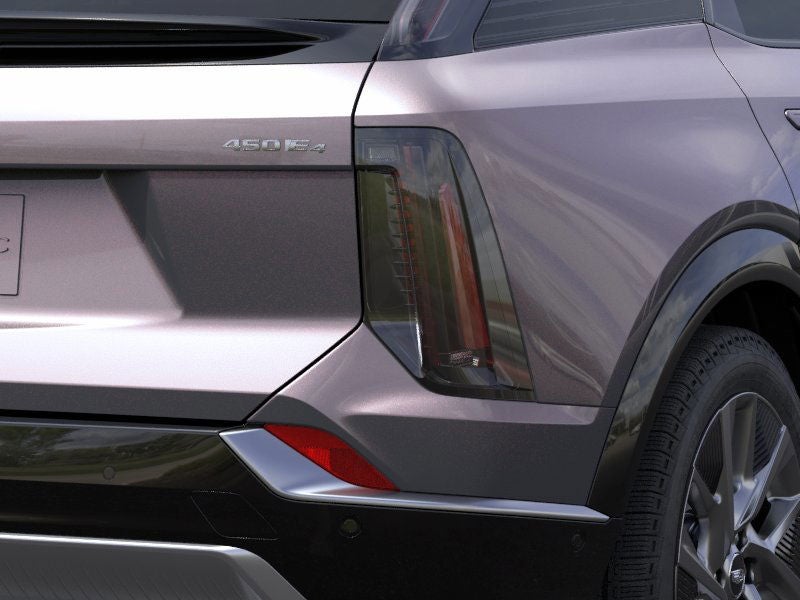 2025 Cadillac OPTIQ Luxury 2