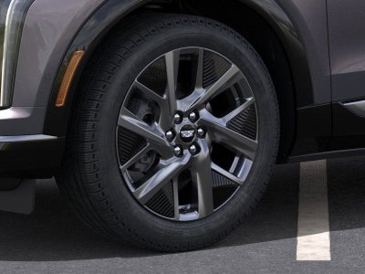 2025 Cadillac OPTIQ Luxury 2