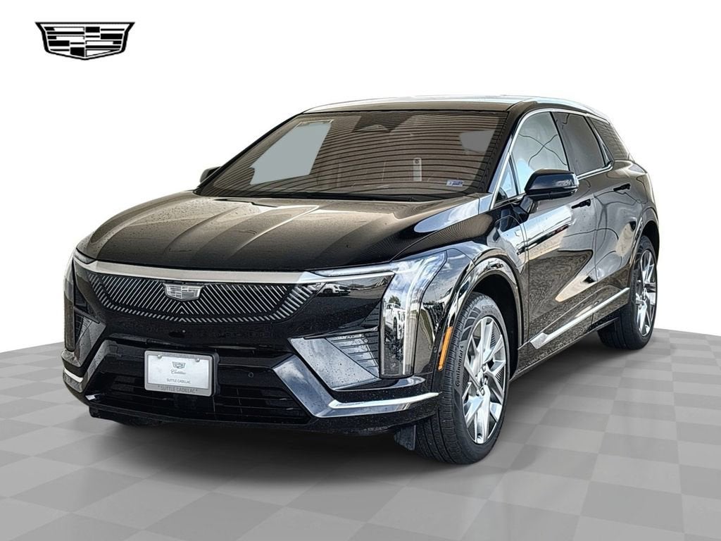 2025 Cadillac OPTIQ Luxury 2