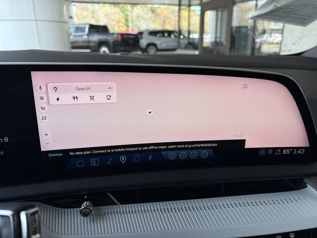 2025 Cadillac OPTIQ Luxury 2