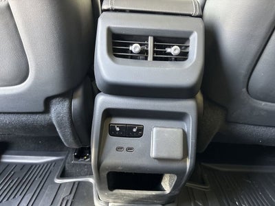 2025 Cadillac OPTIQ Luxury 2