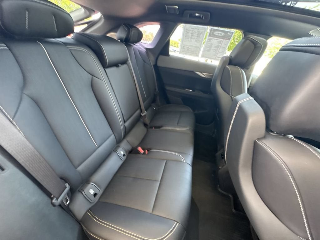 2025 Cadillac OPTIQ Luxury 2