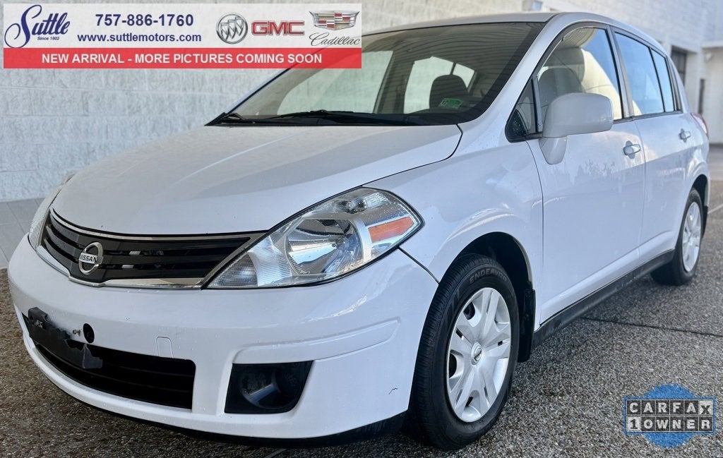 2011 Nissan Versa 1.8 S