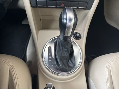 2013 Volkswagen Beetle Convertible 2.5L