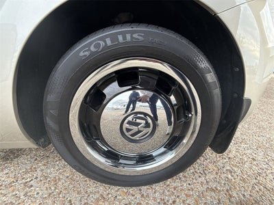 2013 Volkswagen Beetle Convertible 2.5L