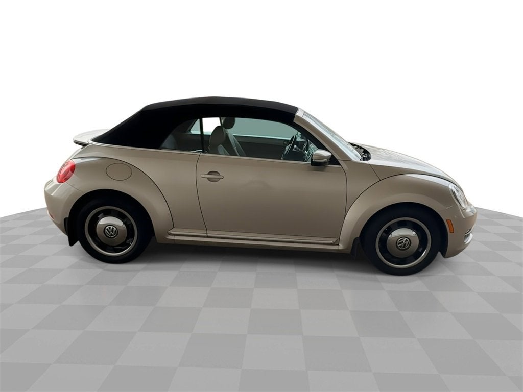 2013 Volkswagen Beetle Convertible 2.5L