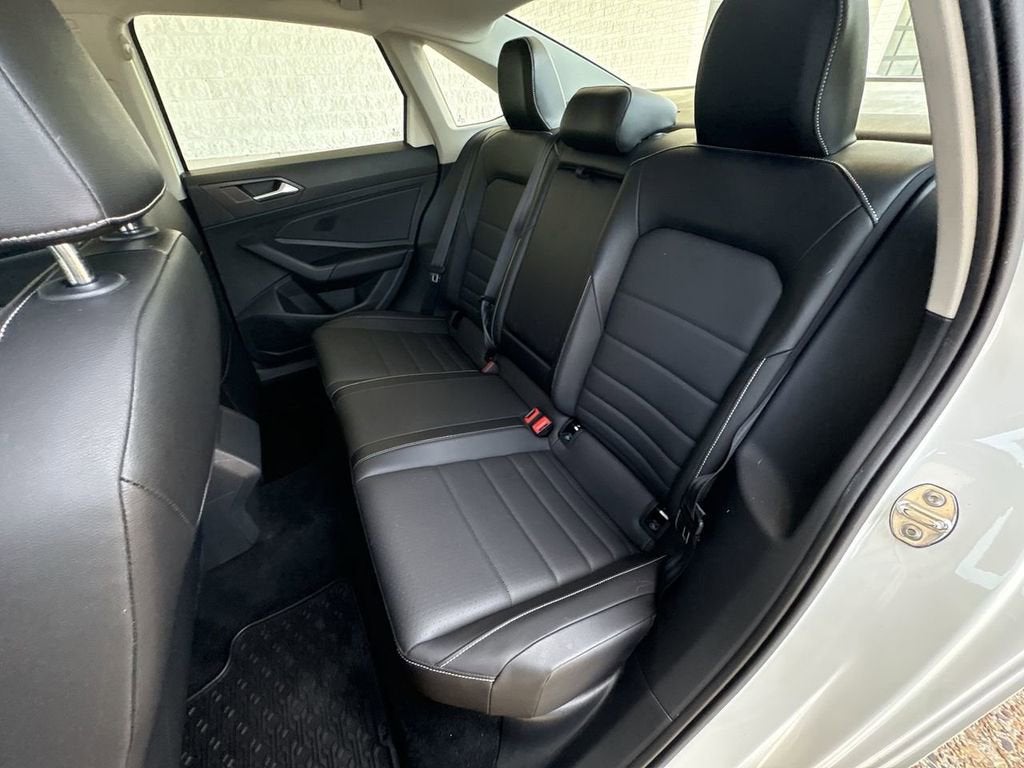 2022 Volkswagen Jetta 1.5T SE