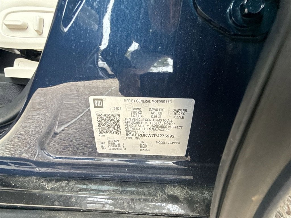 2023 Buick Enclave Essence