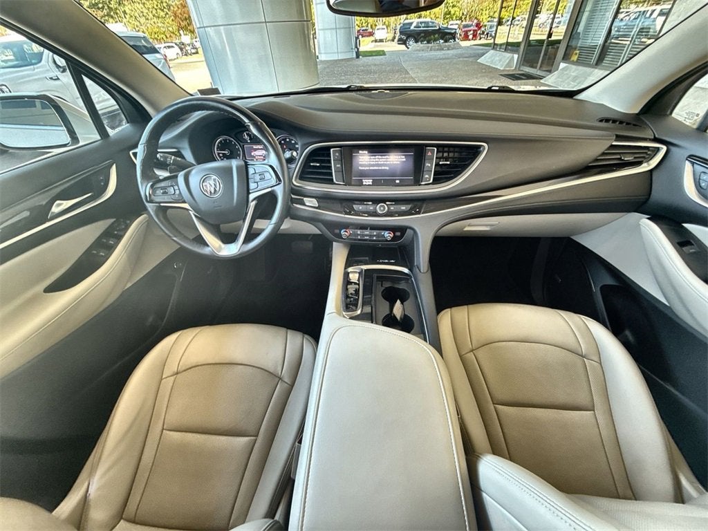 2022 Buick Enclave Essence