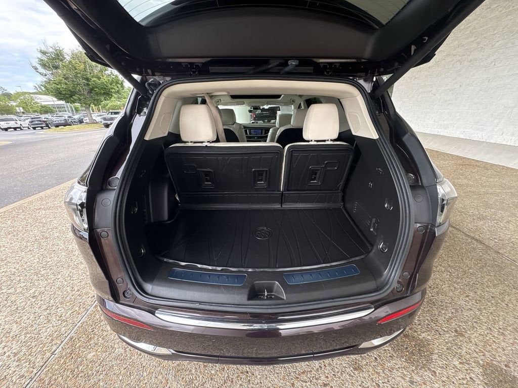 2022 Buick Enclave Avenir