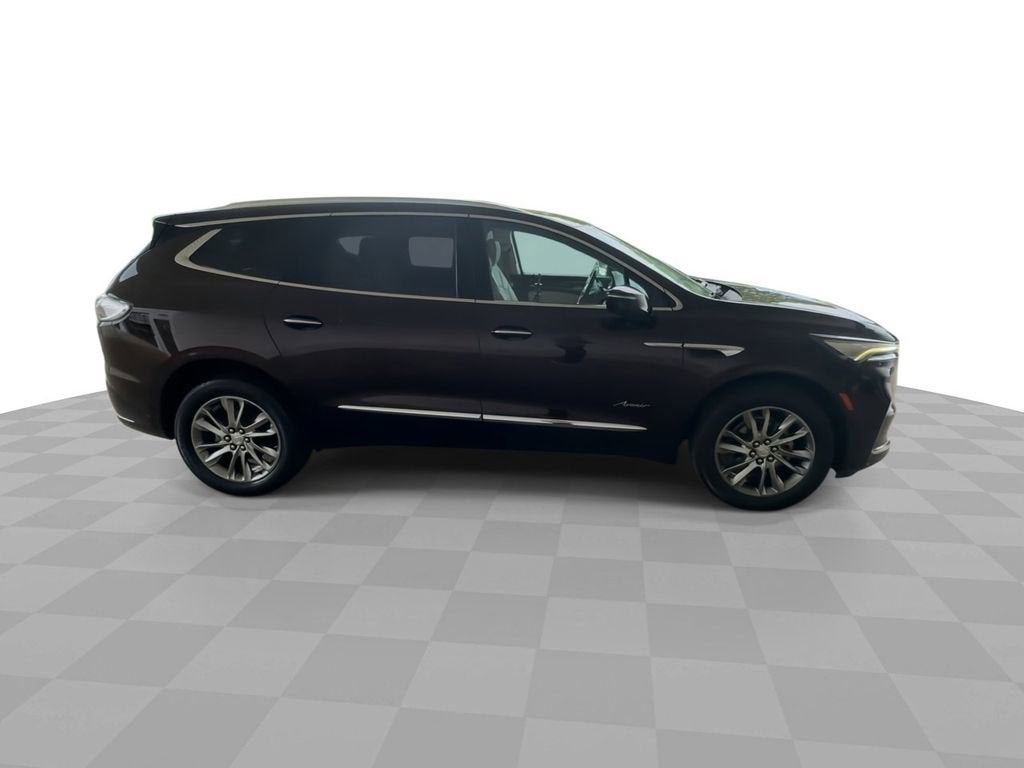 2022 Buick Enclave Avenir