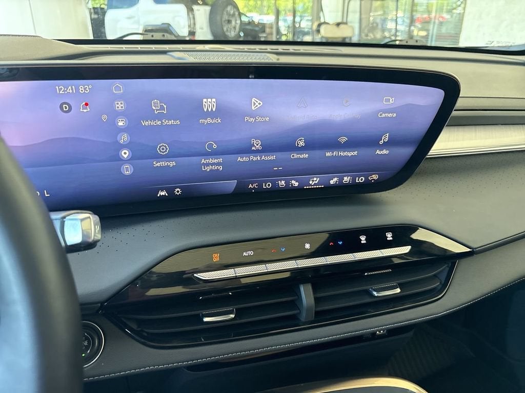 2025 Buick Enclave Avenir