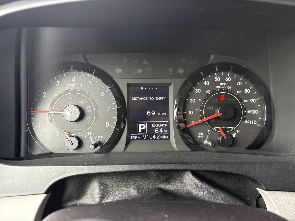 2015 Toyota Sienna LE AAS